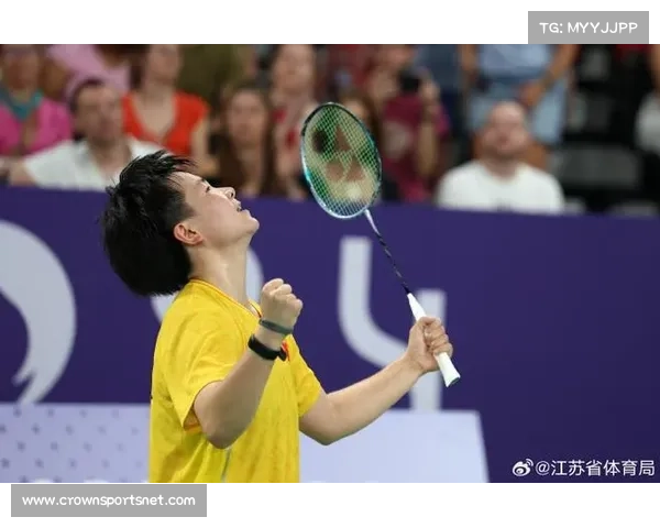 何冰娇奥运领奖台致敬对手展现中国体育风范与大国风度