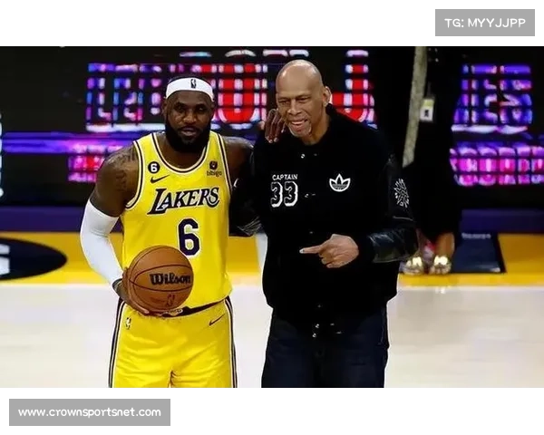 勒布朗詹姆斯经纪人暗示湖人未来不确定 或有离队可能 勒布朗詹姆斯经纪人暗示湖人未来不确定 或有离队可能